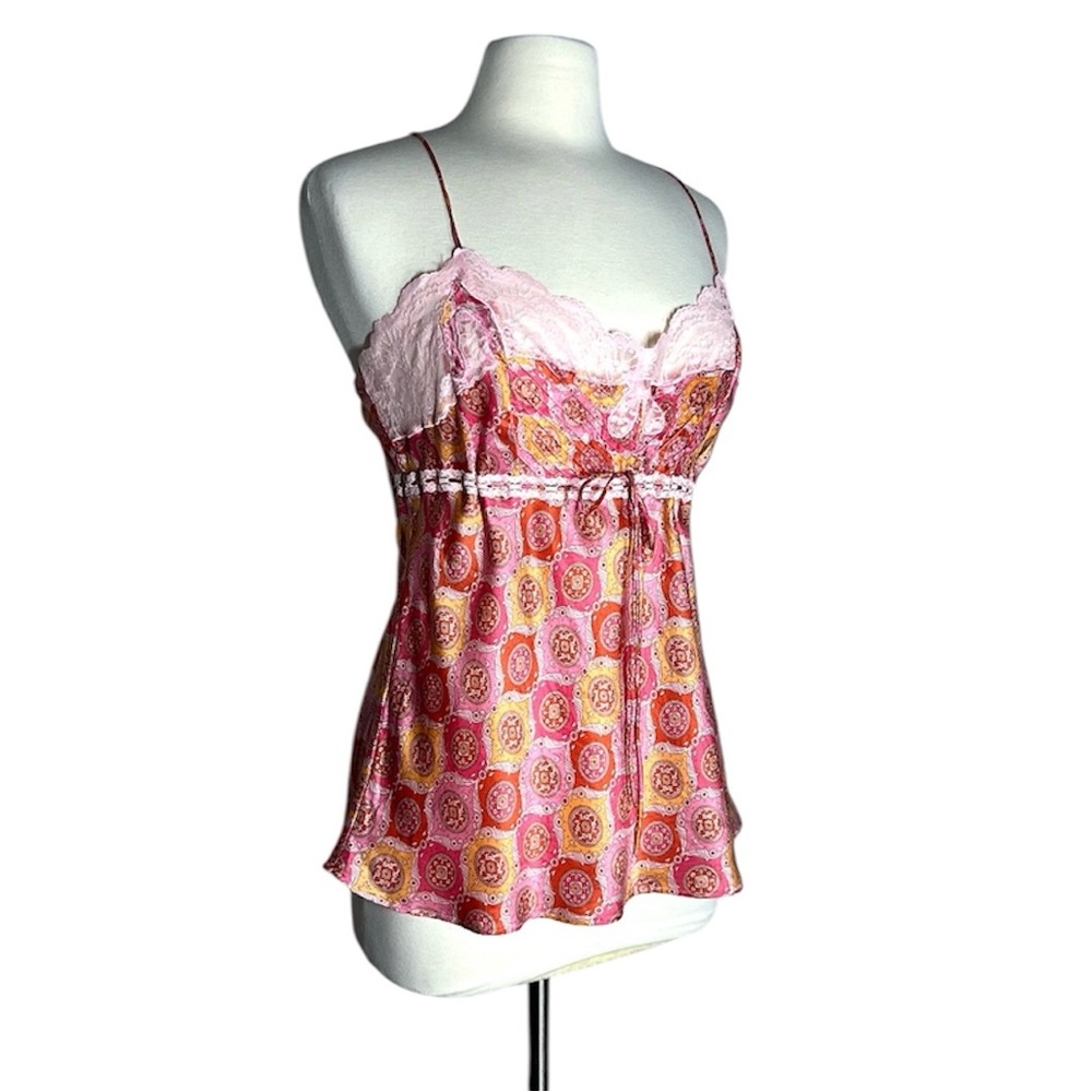 Victoria's Secret 100% Silk and Lace Camisole Y2K Style Tank Top Romantic Pink